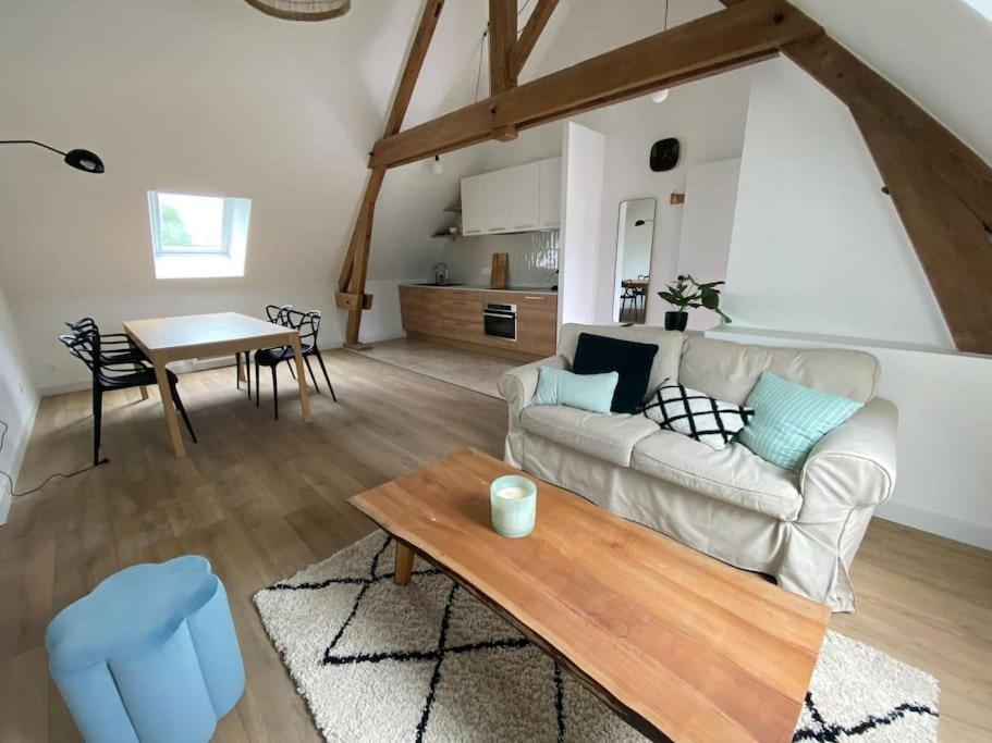Domaine De La Quenouille - Appartement B Péronne Extérieur photo