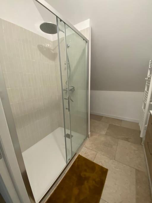 Domaine De La Quenouille - Appartement B Péronne Extérieur photo
